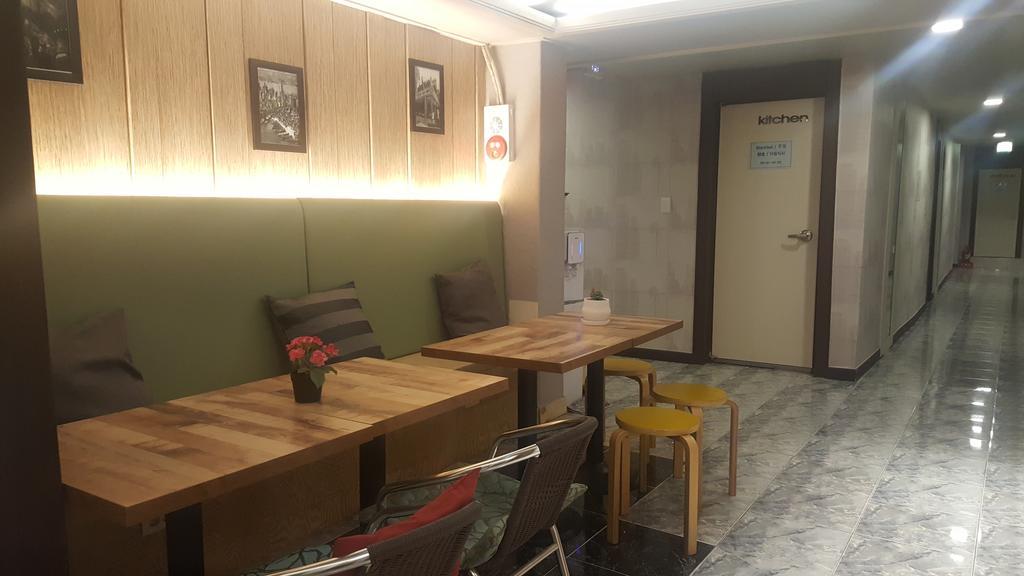 Myeongdong Time Hostel ソウル特別市 エクステリア 写真