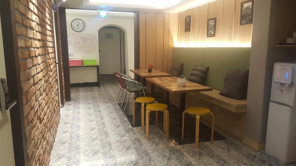 Myeongdong Time Hostel ソウル特別市 エクステリア 写真