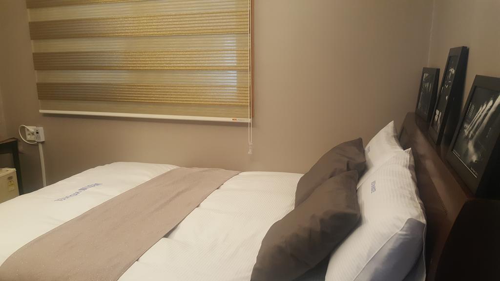 Myeongdong Time Hostel ソウル特別市 エクステリア 写真