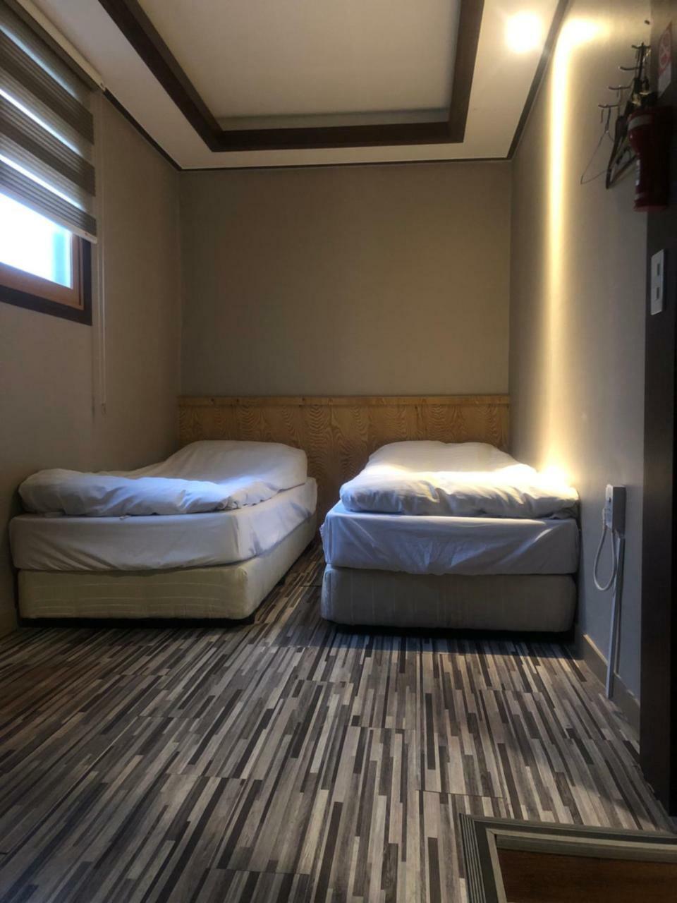 Myeongdong Time Hostel ソウル特別市 エクステリア 写真